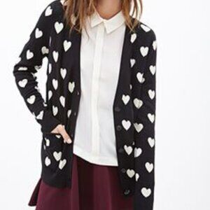 Retro Black & White heart V-neck cardigan sweater